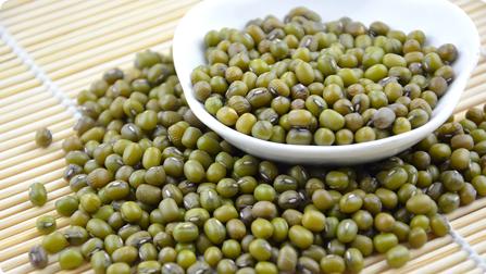 我國(guó)1-3月進(jìn)口大豆激增 非轉(zhuǎn)基因大豆需求略有缺口